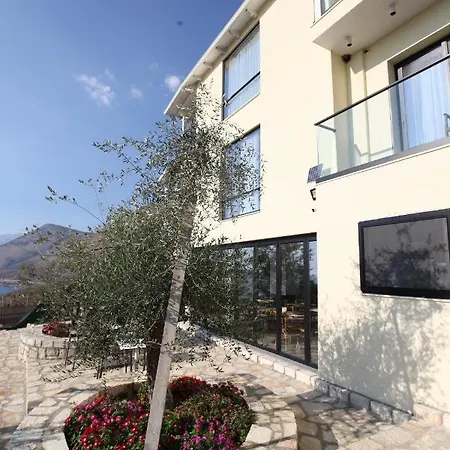 Vila D Boutique Hotel 4*